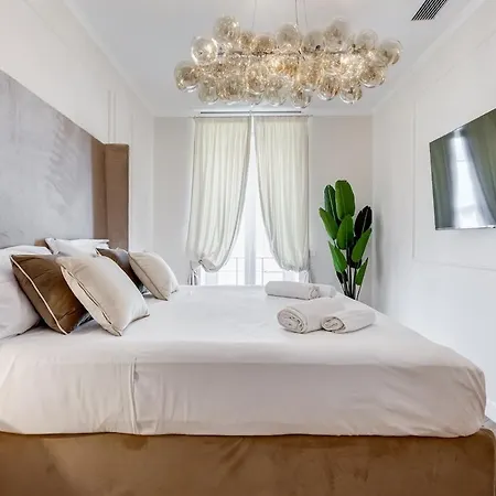 Vatican Design - New! דירה