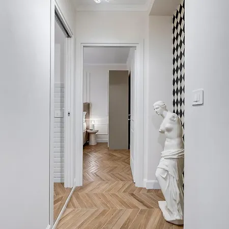 Vatican Design - New! Roma