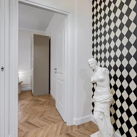 Vatican Design - New! * Roma